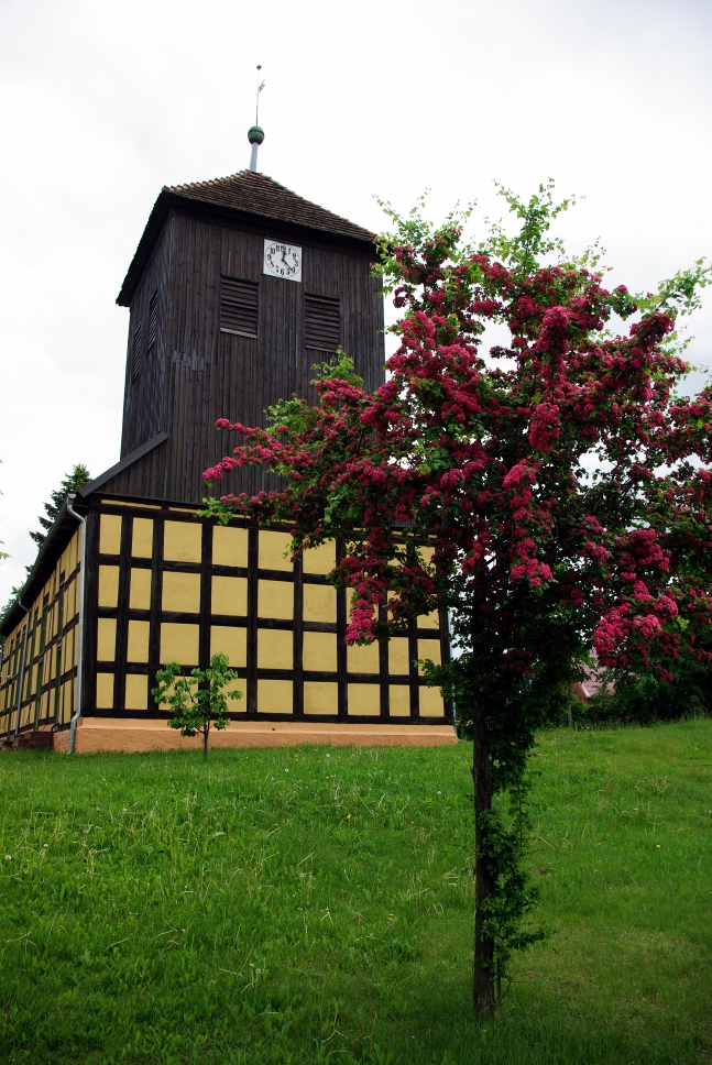 Die Kirche von Görne - bitte anklicken!